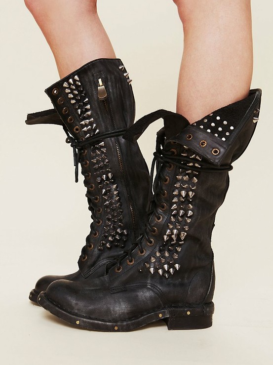 COMBAT BOOTS INSPO