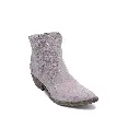 Stivaletto liscio camoscio rosa frontale.webp