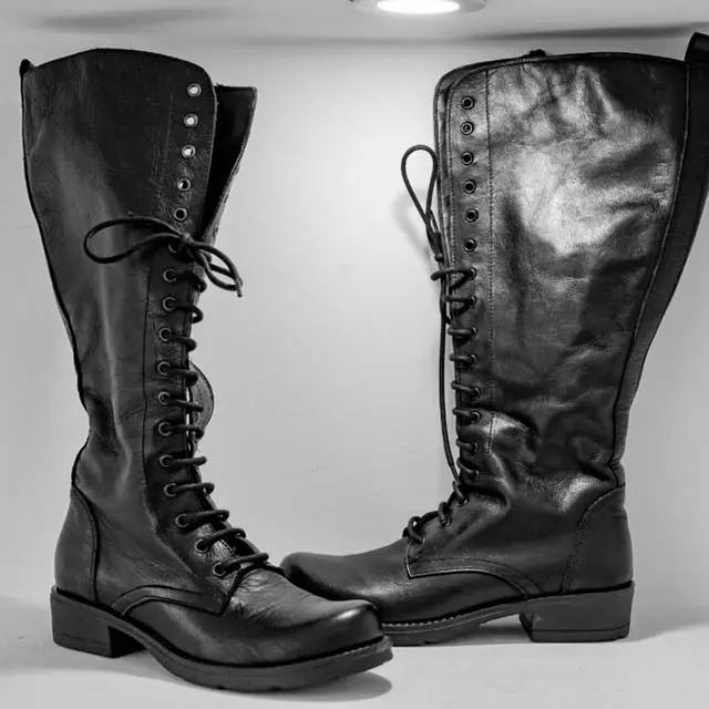 ART. 01 Stivale donna in pelle nera Made in Italy