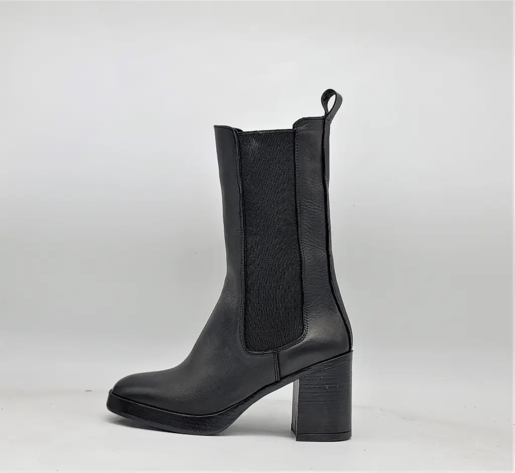 ART.70 Chelsea Boots Black leather Made in Italy