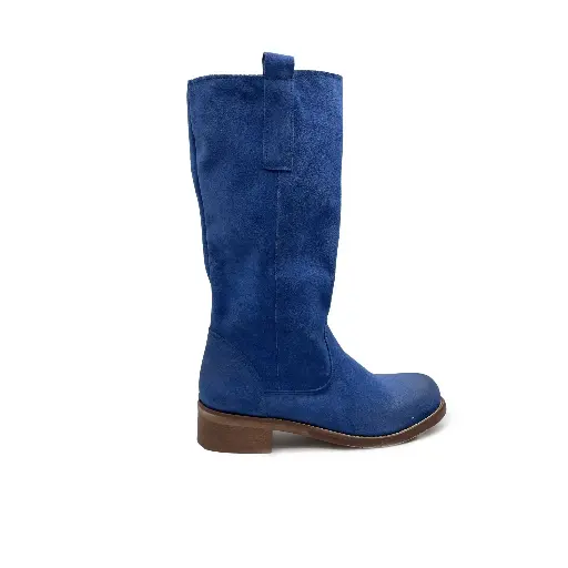 ST.200tnBL Suede boots in blue color with unlined interior