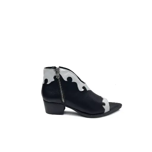 ART.0015 Peep-toe sandals in genuine black and white leather
