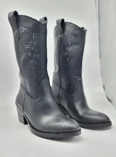 [150BLACK] ART.150 Stivale texano in pelle nera traforata Made in Italy